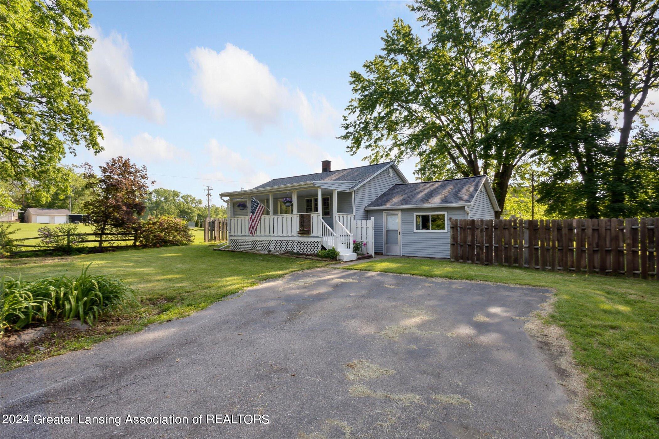 3749 Chapel Road Spring Arbor, MI 49283 - Photo 4 of 39 05-3749-Chapel-Rd-Spring-Arbor-MI-49283-
