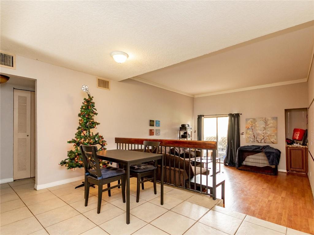 2572 Riverside Drive, Unit 413 Coral Springs, FL 33065 - Photo 3 of 36 Photo 3