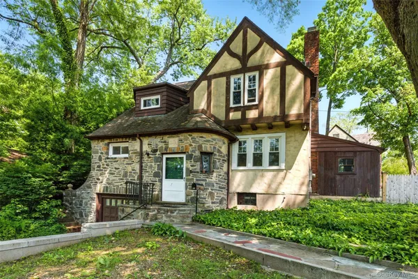 $6,000 | 1 Kennedy Place, Tuckahoe, NY 10707