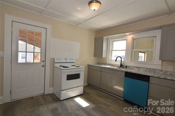 $229,900 | 500 Gann Street, Unit 5156, Lowell, NC 28098