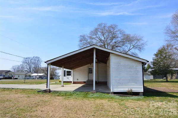 $229,900 | 500 Gann Street, Unit 5156, Lowell, NC 28098