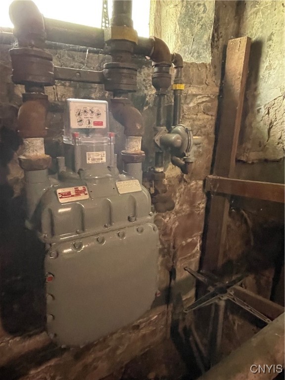 702 Danforth Street Syracuse, NY 13208 - Photo 30 of 32