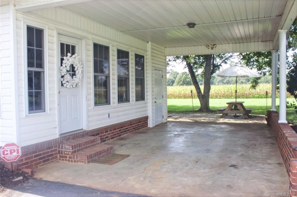 2811 Buffalo Shoals Road Newton, NC 28658 - Photo 7 of 36 Gallery Image 7