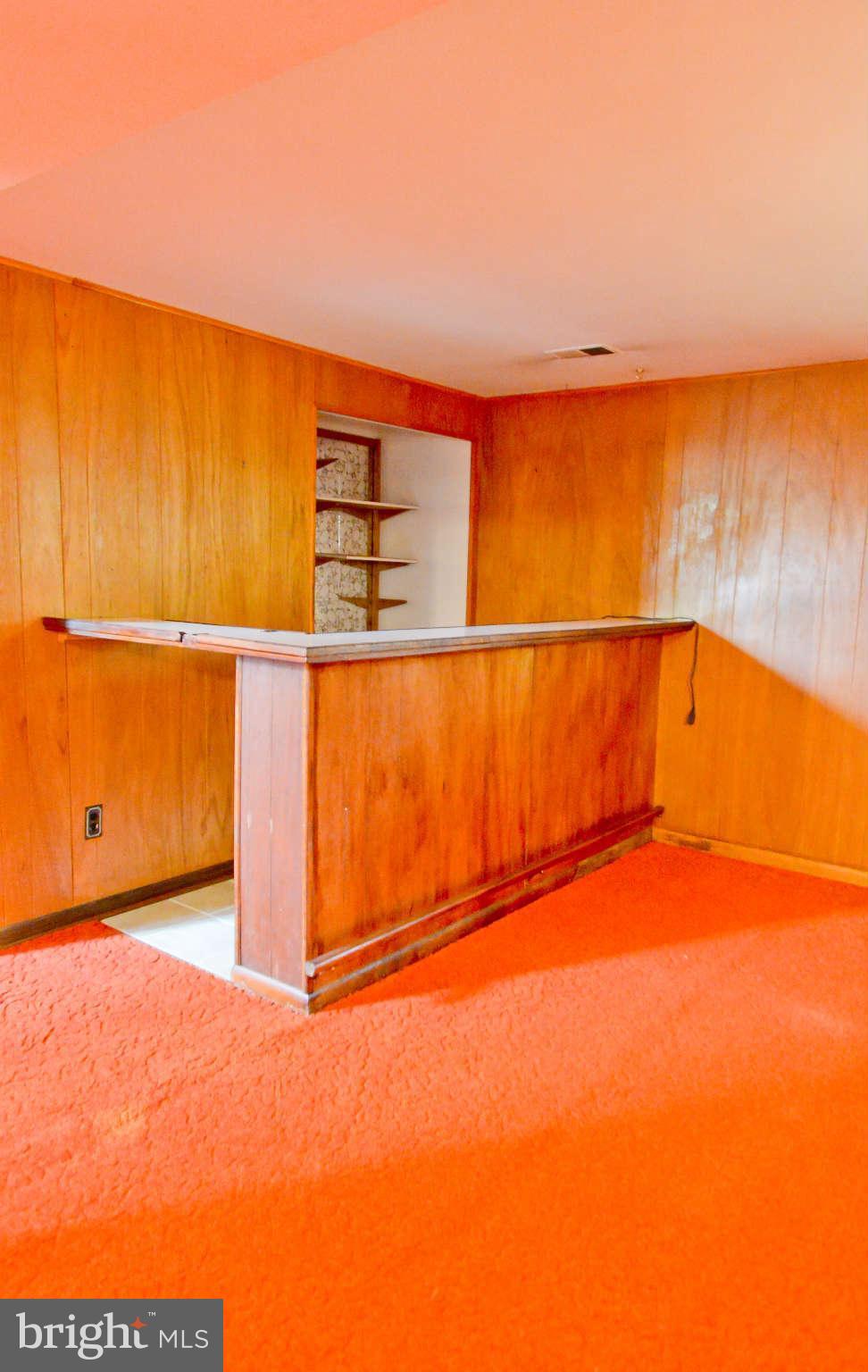 8615 Bradgate Road Alexandria, VA 22308 - Photo 15 of 18 Family Room