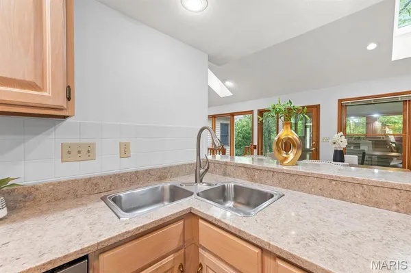 $599,900 | 1005 Timberlake Drive, Edwardsville, IL 62025