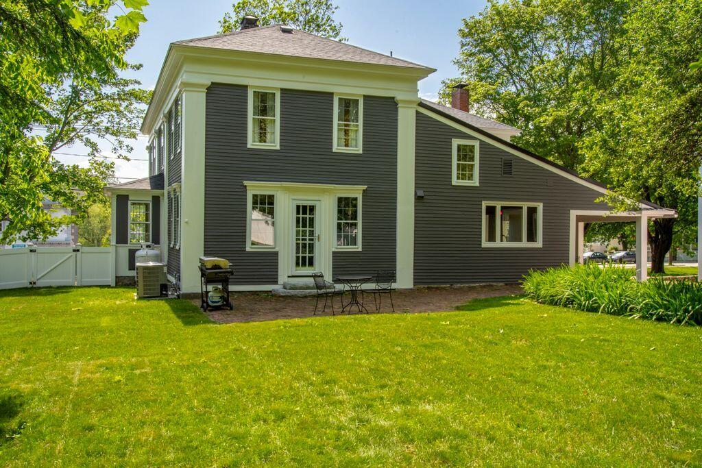7 Storer Street Kennebunk, ME 04043 - Photo 7 of 59 52__DSC2741