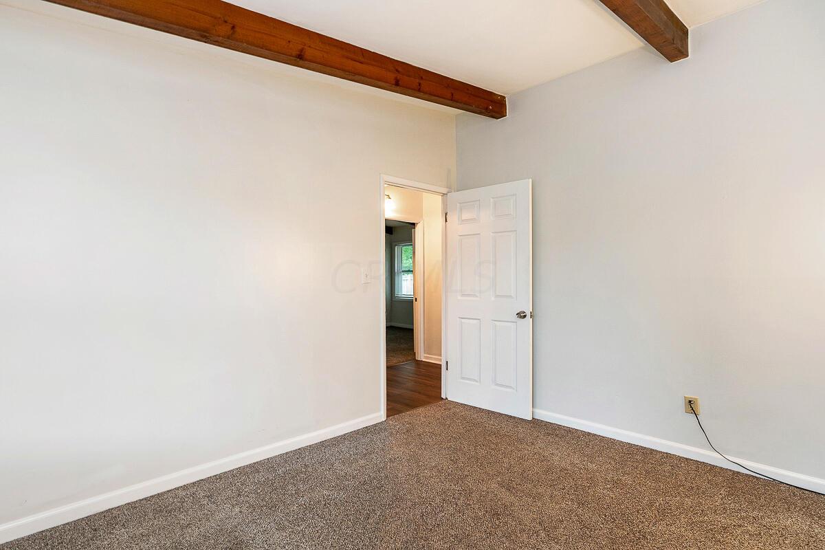 2432 Edgevale Road Columbus, OH 43221 - Photo 19 of 29