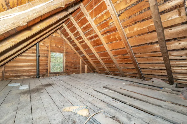 $285,000 | 16 Greenwood Street, West Paris, ME 04289