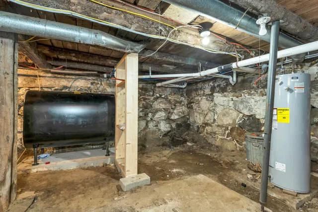 $285,000 | 16 Greenwood Street, West Paris, ME 04289