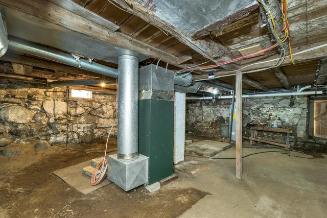 $285,000 | 16 Greenwood Street, West Paris, ME 04289