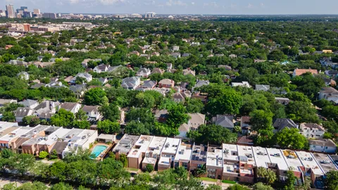 $525,000 | 2907 Bissonnet Street, West University Place, TX 77005
