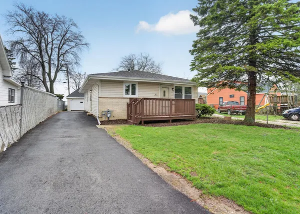 $235,000 | 3611 Sheridan Road, Mount Pleasant, WI 53403
