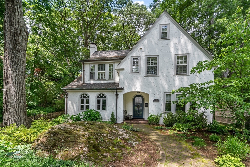 20 Colburn Road Wellesley, MA 02481 - Photo 1 of 31 a front view of a house with a garden