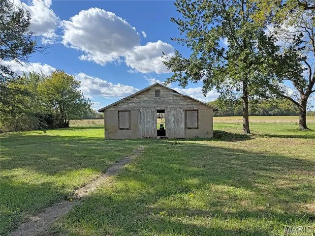$155,000 | 6423 Highway 184, Royalton, IL 62983