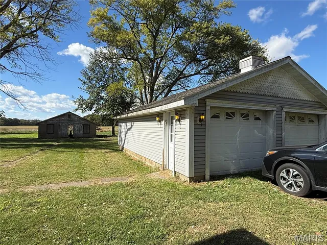 $100,000 | 6423 Highway 184, Royalton, IL 62983