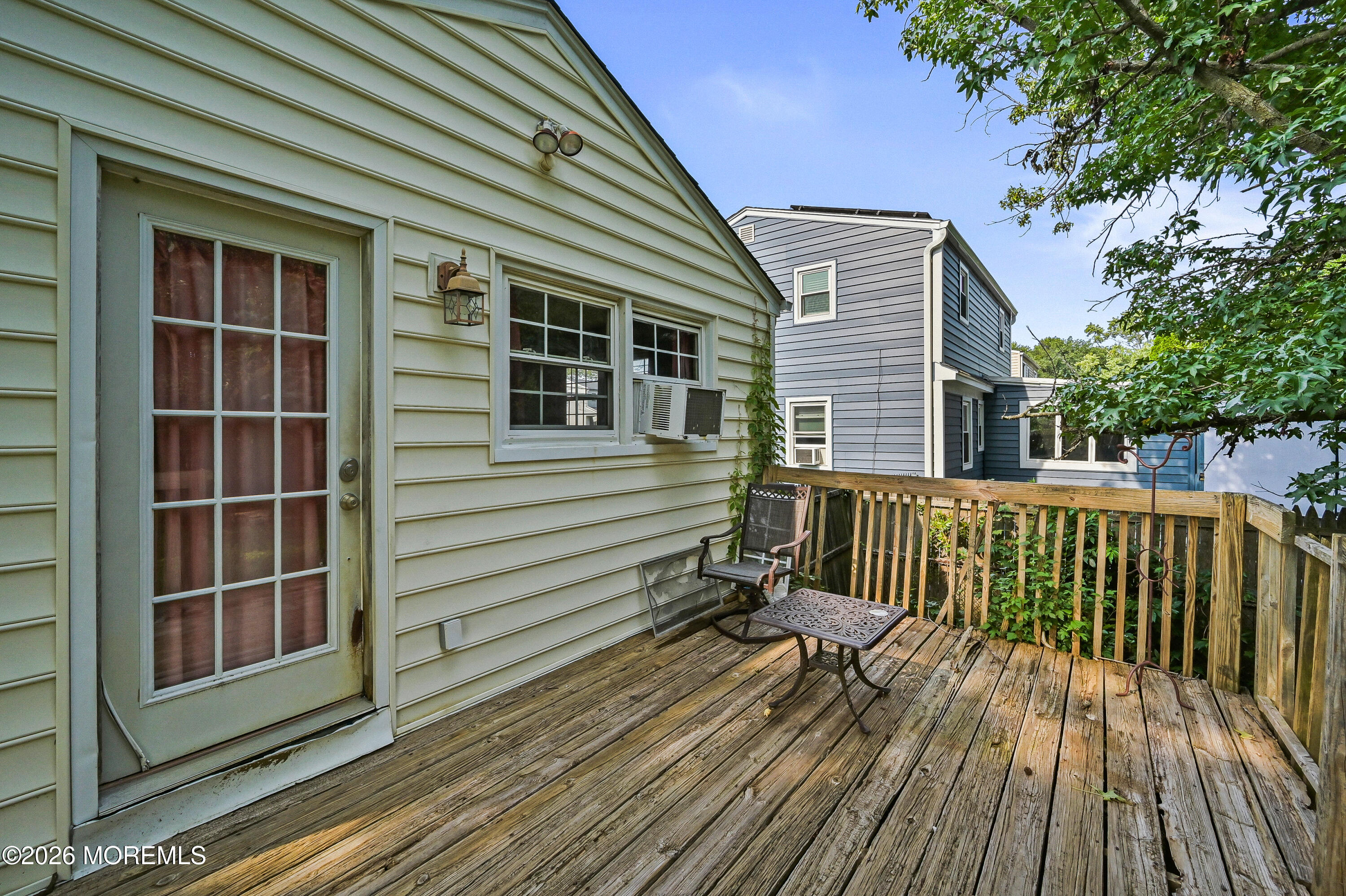 317 Edgeview Road Keyport, NJ 07735 - Photo 14 of 19 317_edgeview_rd_028