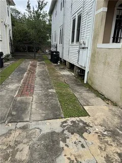 $1,800 | 2741 Audubon Street, New Orleans, LA 70125