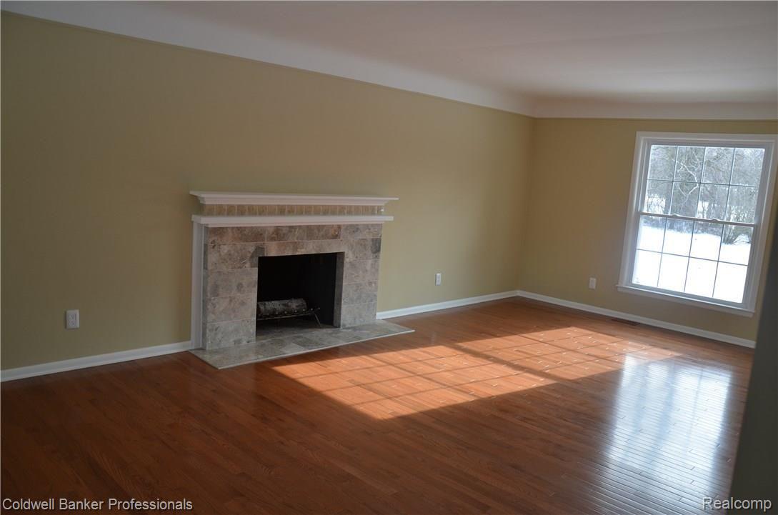 861 Dursley Road Bloomfield Hills, MI 48304 - Photo 12 of 23 DSC_0528.JPG