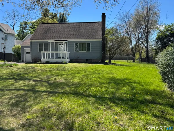 $3,200 | 52 Maple Avenue, North Haven, CT 06473