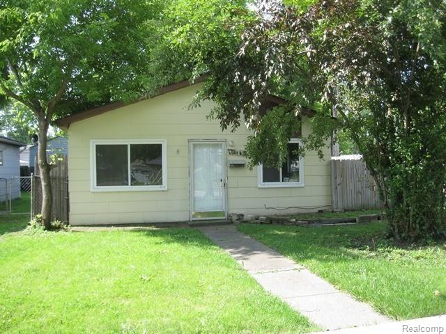 14462 Toepfer Road Warren, MI 48089 - Photo 1 of 22 264-006849 FRONT.jpg