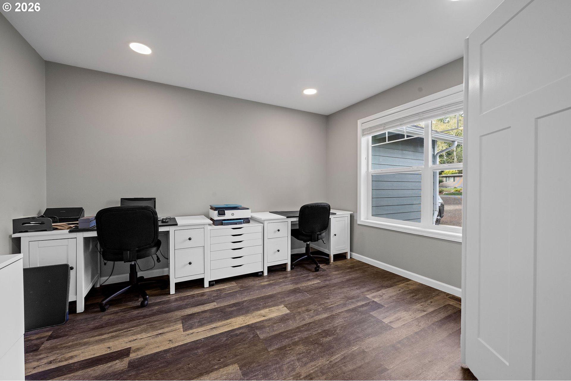 92389 Simonsen Road Astoria, OR 97103 - Photo 6 of 48 Gallery Image 6