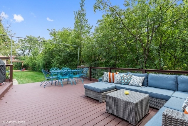 339 Bartram Road Riverside, IL 60546 - Photo 17 of 21