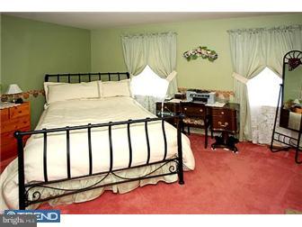 2039 Clover Mill Road Quakertown, PA 18951 - Photo 6 of 12 Gallery Image 6