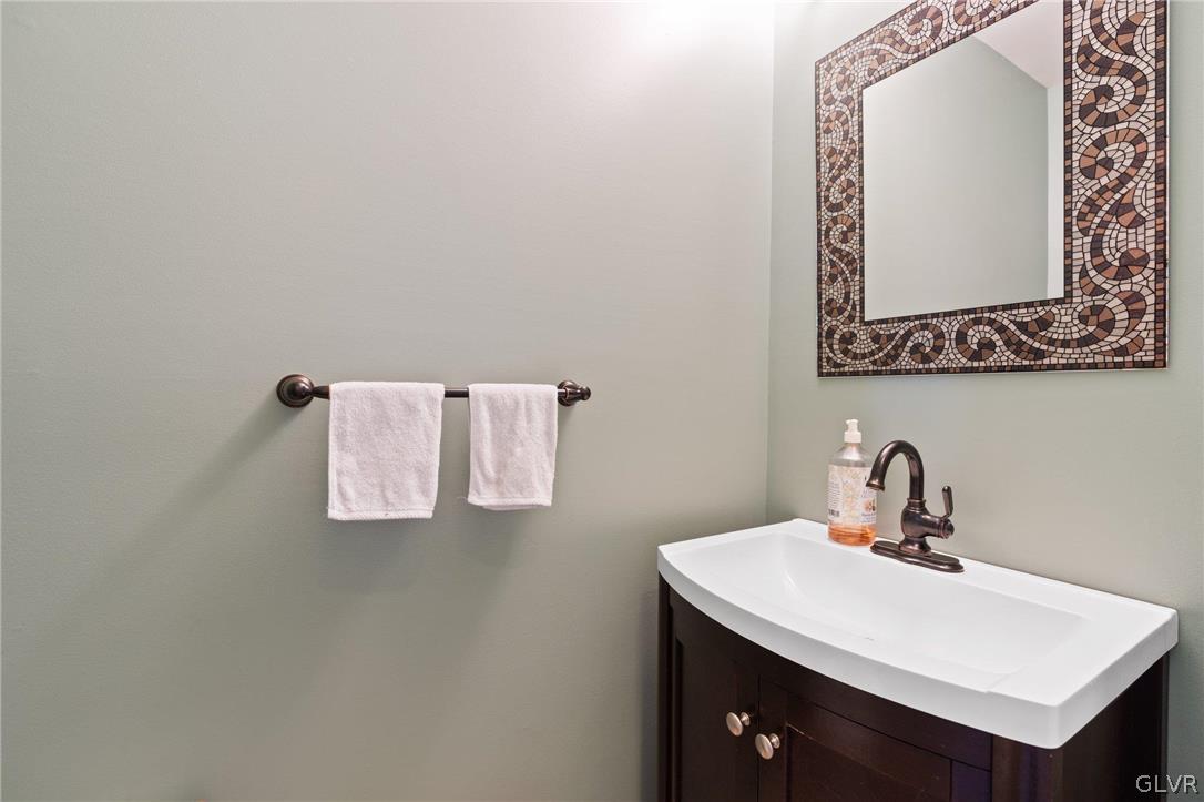 8971 Pathfinder Road Breinigsville, PA 18031 - Photo 38 of 49 Gallery Image 38