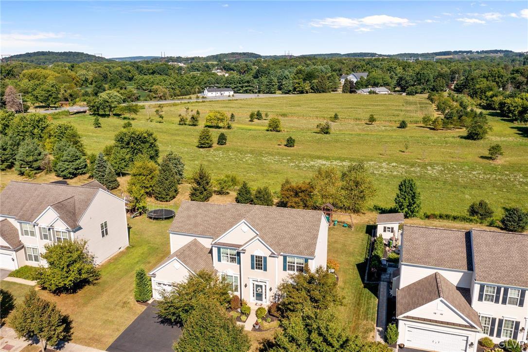 8971 Pathfinder Road Breinigsville, PA 18031 - Photo 6 of 49 Gallery Image 6