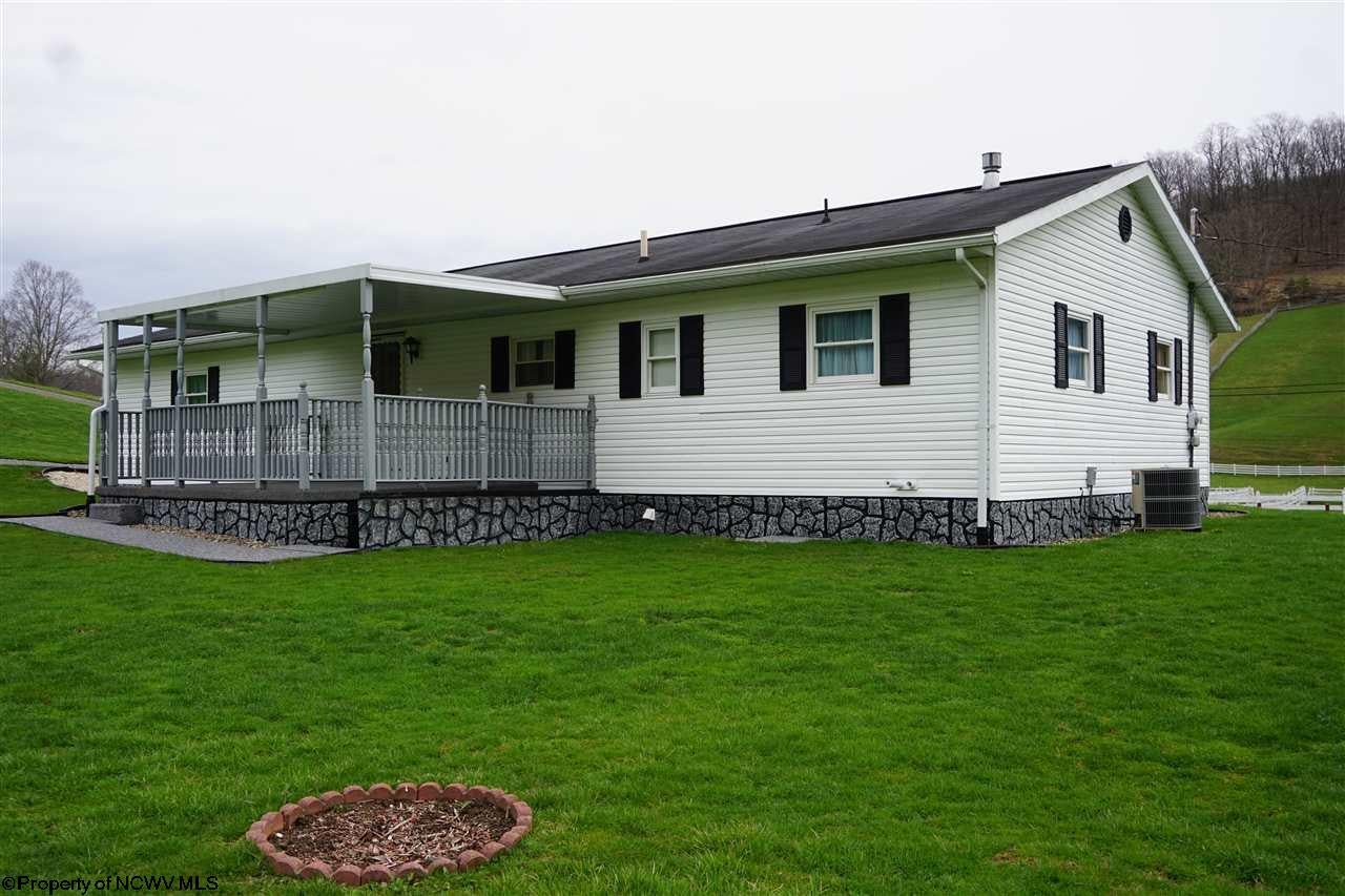 1089 Plum Run Road Mannington, WV 26582 - Photo 10 of 19 Gallery Image 10