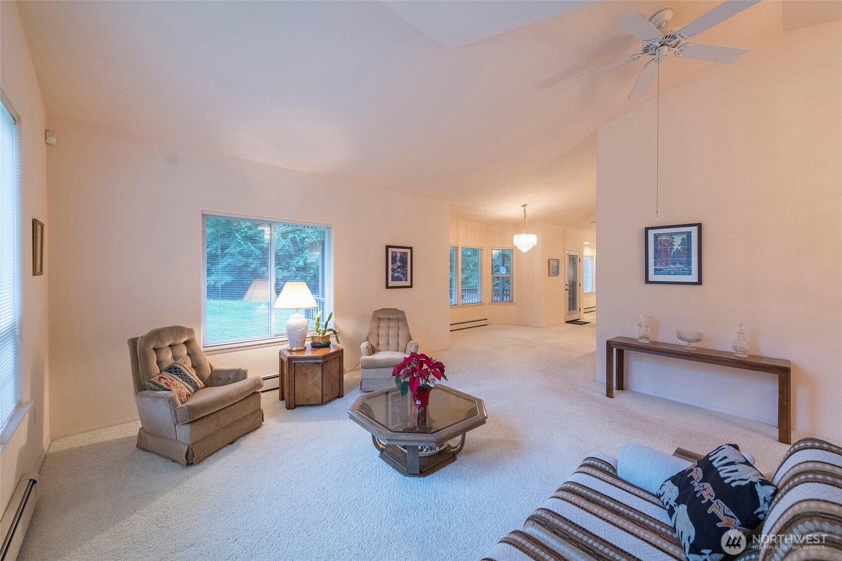 250 South Saylor Road Camano Island, WA 98282 - Photo 8 of 39