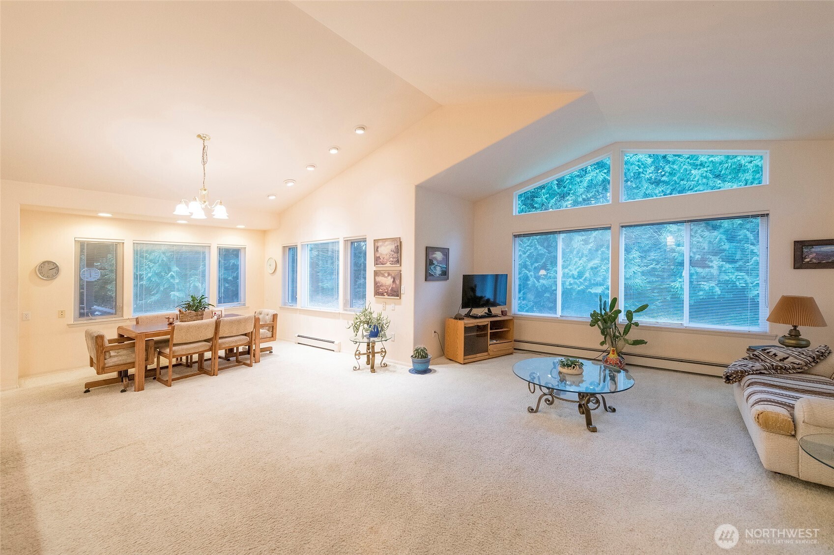 250 South Saylor Road Camano Island, WA 98282 - Photo 10 of 39