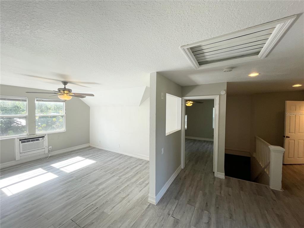 2004 2nd Avenue East, Unit 3 Bradenton, FL 34208 - Photo 8 of 16