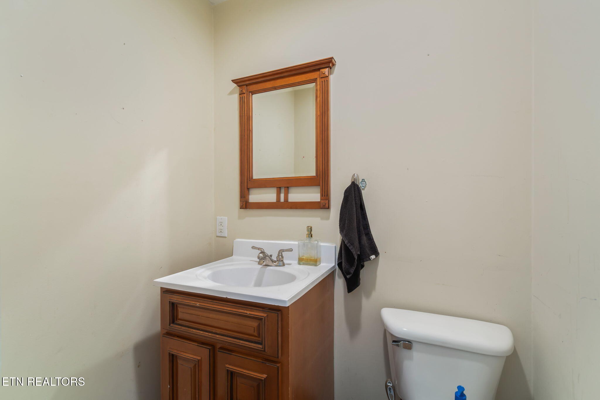 1516 Spring Hill Road Knoxville, TN 37914 - Photo 14 of 32 Gallery Image 14