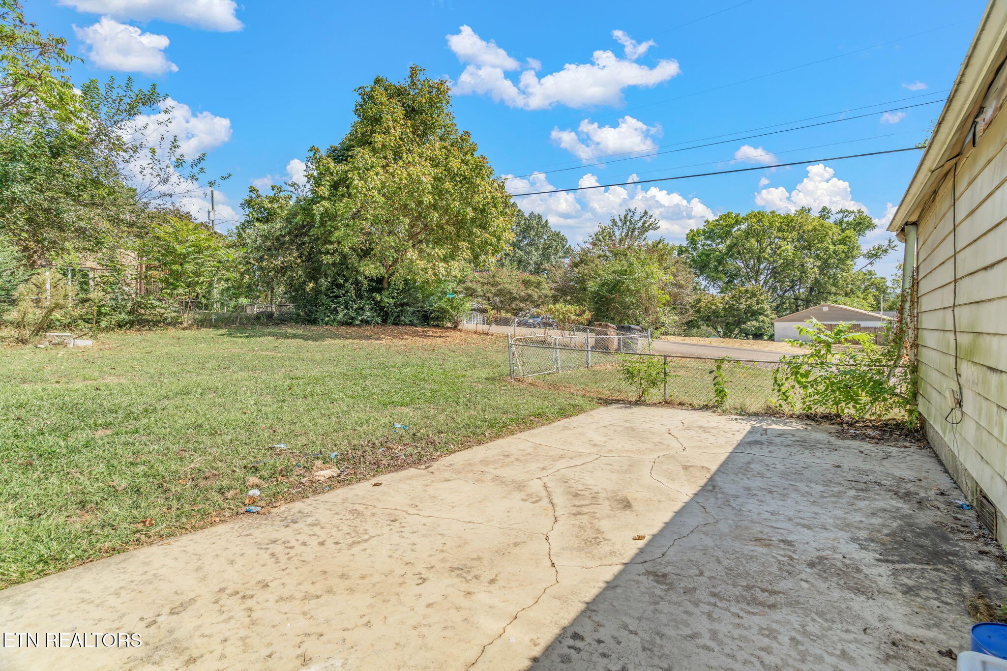 1516 Spring Hill Road Knoxville, TN 37914 - Photo 27 of 32 Gallery Image 27
