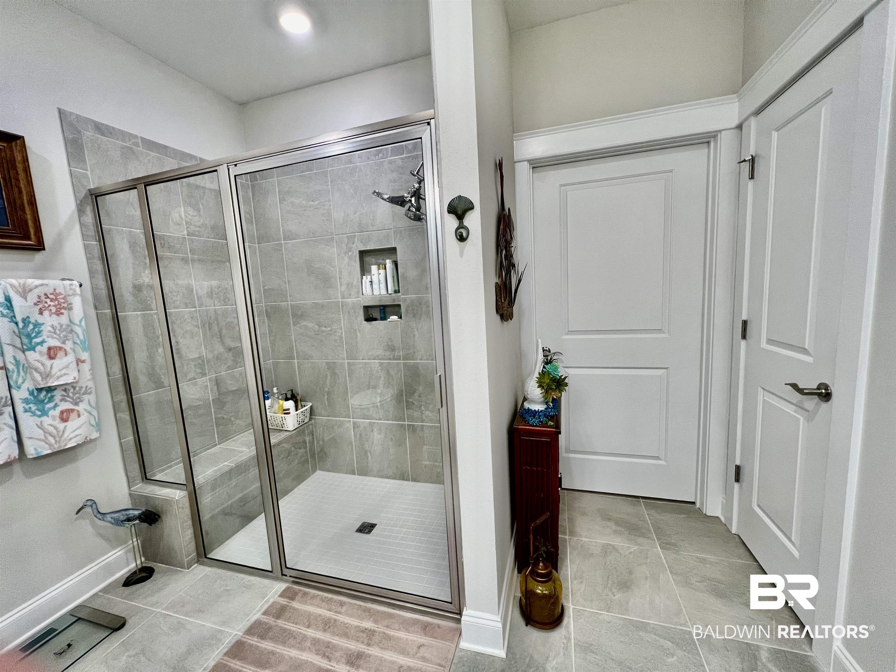 1653 Hudson Road Foley, AL 36535 - Photo 17 of 31 Bathroom