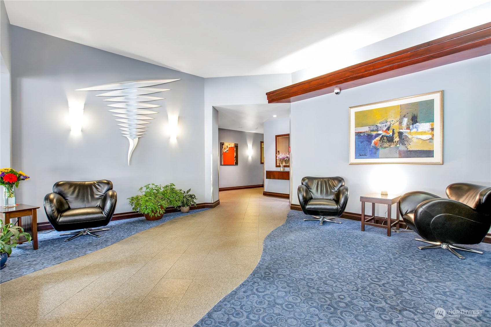 2100 3rd Avenue, Unit 402 Seattle, WA 98121 - Photo 7 of 40