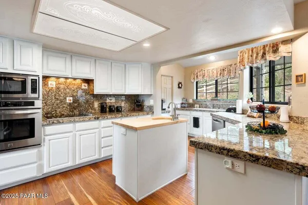 $985,000 | 1289 Manzanita Hill Road, Prescott, AZ 86303