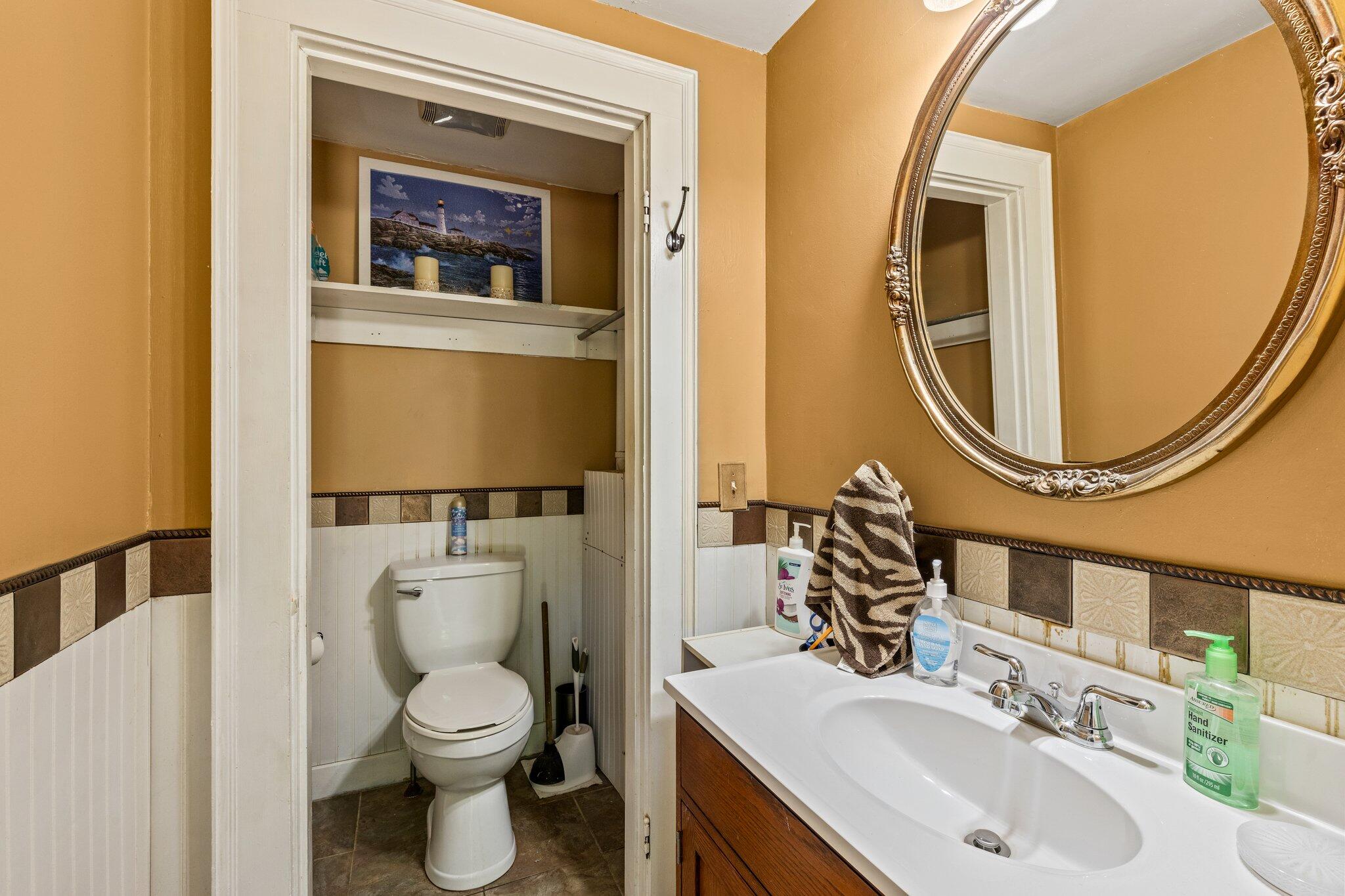 59 Grove Street Foxborough, MA 02035 - Photo 13 of 30 13-web-or-mls-59-s-grove-st