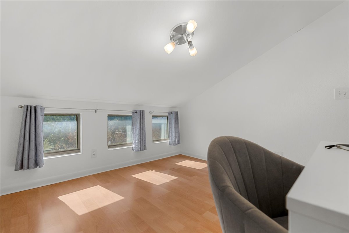 2104 Cullen Avenue, Unit 7204 Austin, TX 78757 - Photo 25 of 40 a view of a livingroom with furniture and windows