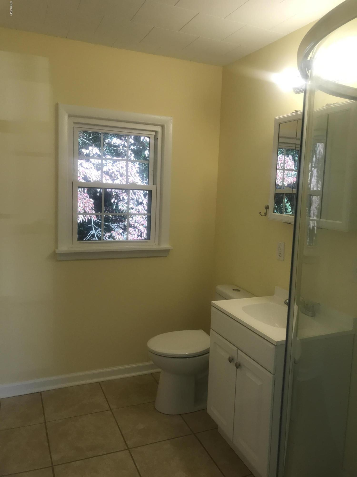 203 Willow Road Clinton, NC 28328 - Photo 25 of 25 IMG_1105