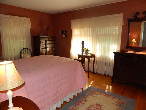 16 Green Lane Lexington, MA 02421 - Photo 11 of 21 Gallery Image 11