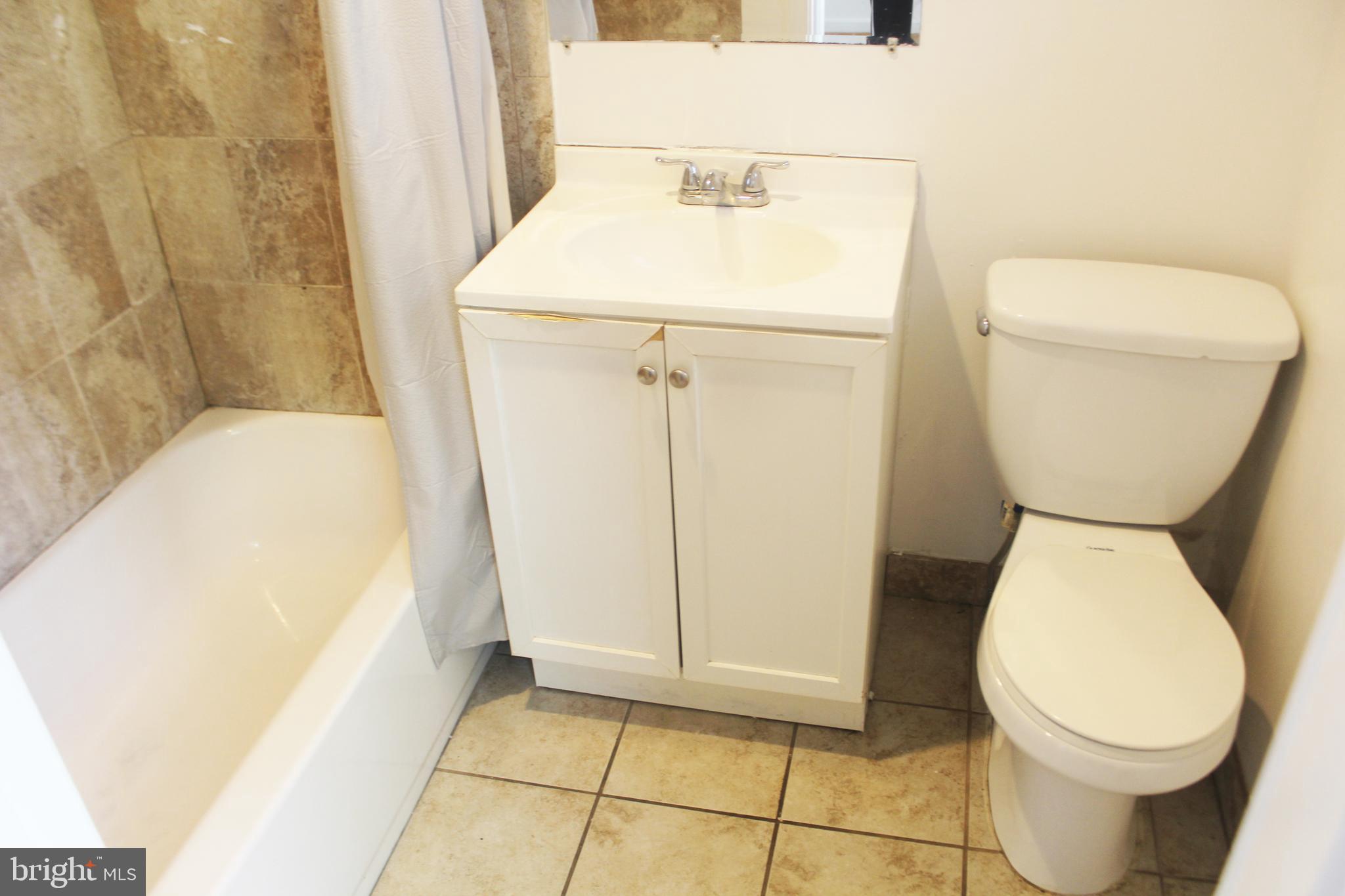 631 Raleigh Place Southeast Washington, DC 20032 - Photo 9 of 14 Gallery Image 9