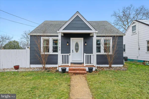 $369,900 | 7 2nd Avenue, New Castle, DE 19720