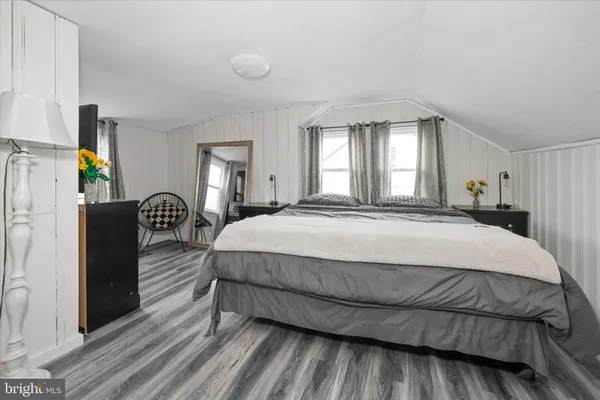 $369,900 | 7 2nd Avenue, New Castle, DE 19720