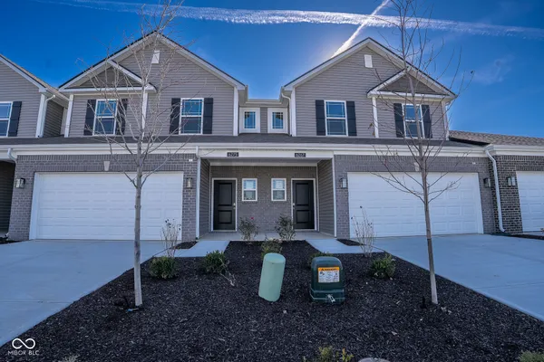 $2,300 | 6275 Wasco Drive, Whitestown, IN 46075
