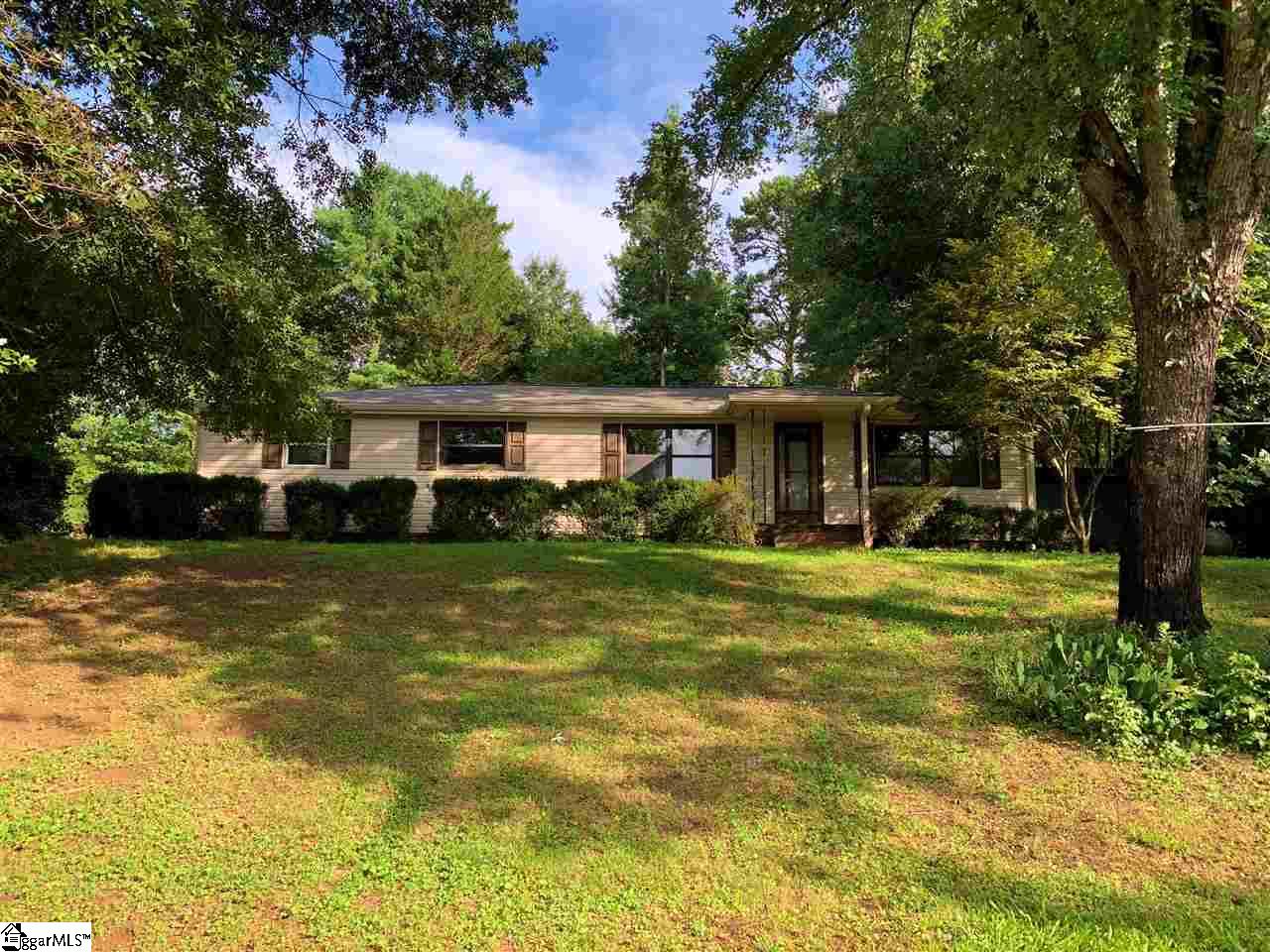 113 Welborn Road Pickens, SC 29671 - Photo 2 of 34