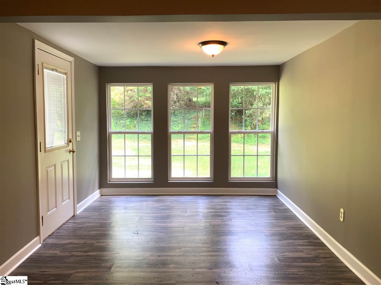 113 Welborn Road Pickens, SC 29671 - Photo 12 of 34