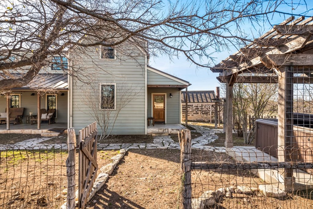 9402 Doss-Spring Creek Road Doss, TX 78618 - Photo 50 of 78 Gallery Image 50