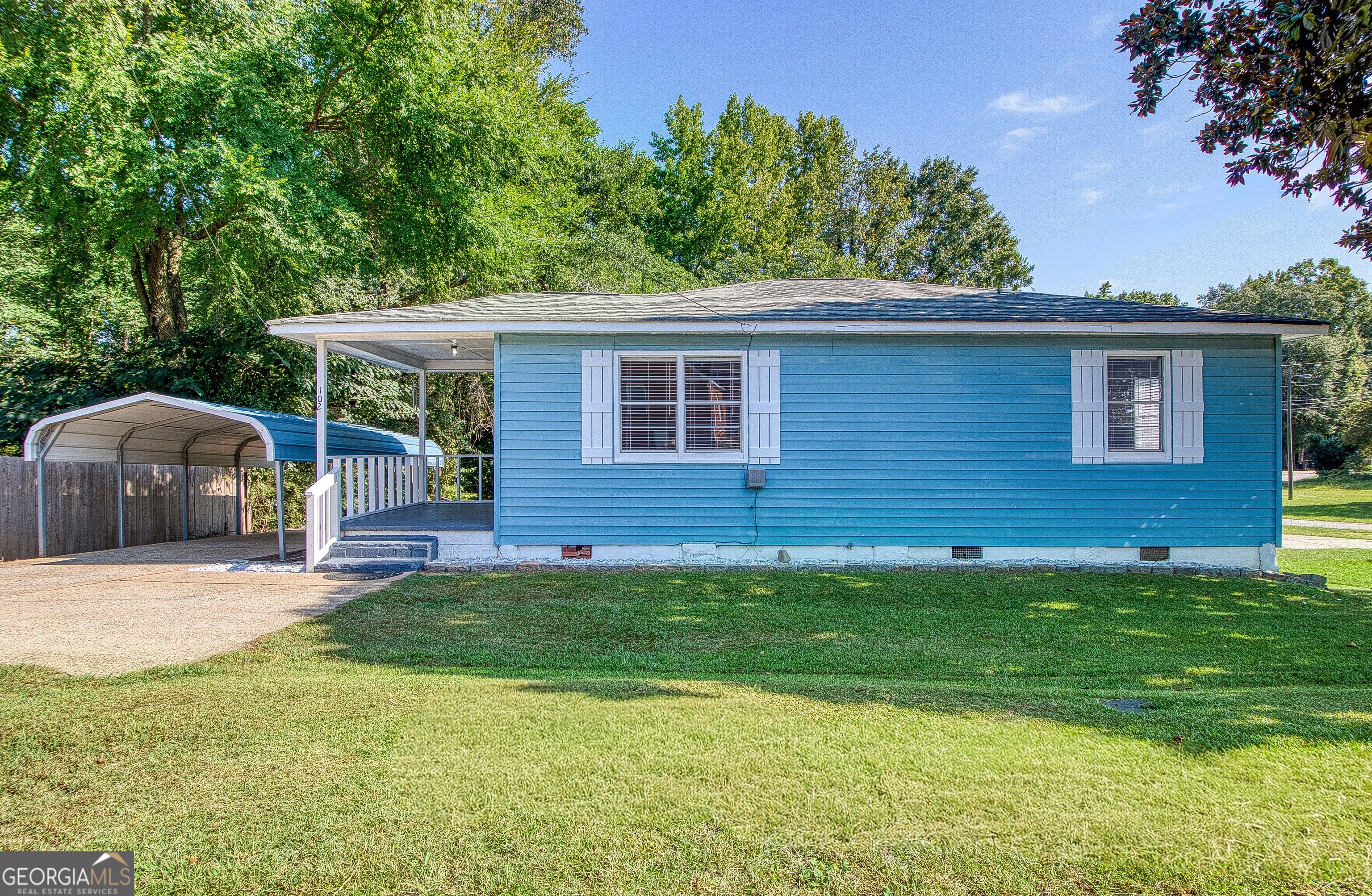 102 Sprayberry Road Newnan, GA 30263 - Photo 1 of 37 Gallery Image 1